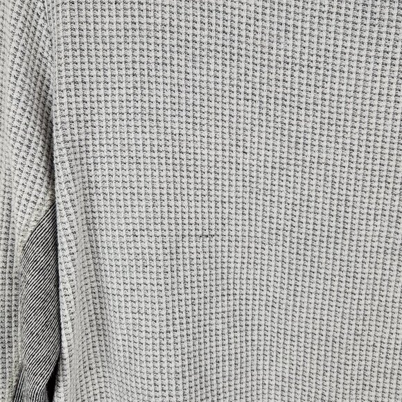 Sol Angeles Gray White Thermal Waffle Knit Long Sleeve Tee sz L *flawed* - Picture 8 of 11